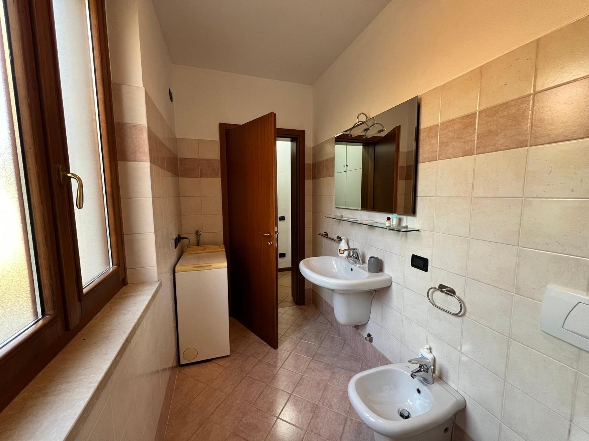 Magic Desenzano Apartment Ντεζεντσάνο ντελ Γκάρντα Εξωτερικό φωτογραφία
